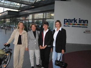 Akky, Cecilia, Priska and Karola - left click for larger image
